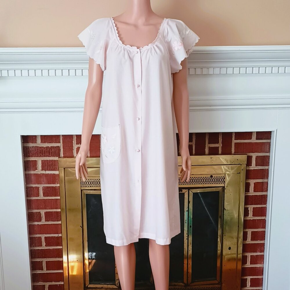 Barbizon Pink Embroidered Night Gown M Vtg Floral Button Scallop Flutter Sleeves